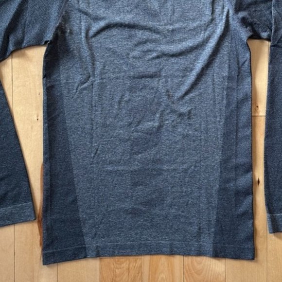 Women's Athleisure Long Sleeve Top - Picture 6 of 6